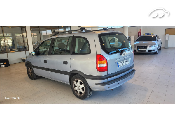Opel Zafira 1.8 2