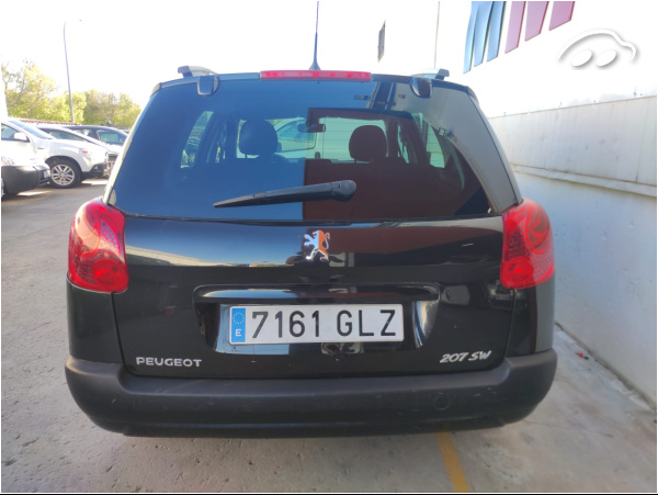 Peugeot 207 1.4 sw sport 5