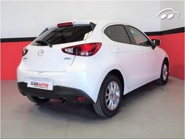 Mazda 2 1.5 90cv Style+Confort 8