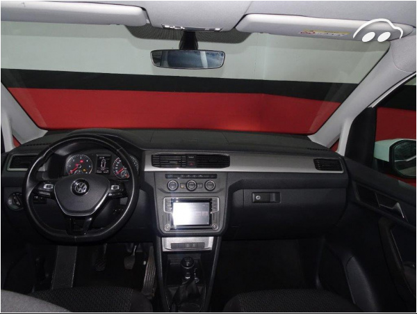 Volkswagen Caddy 2.0 TDI 102CV Trendline 11