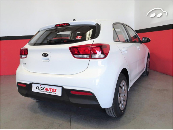 Kia Rio 1.2 CVVT 84CV Concept 5