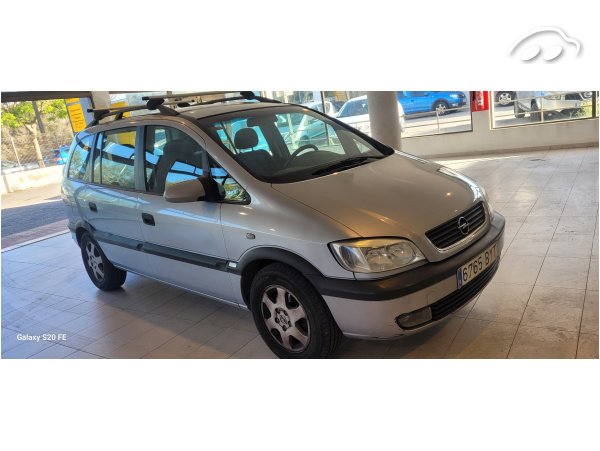Opel Zafira 1.8 4