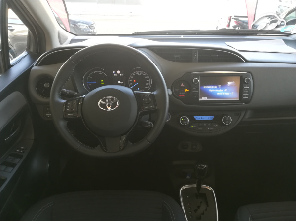 Toyota Yaris ACTIVE TECH 5