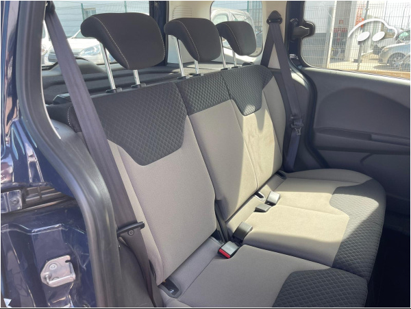 Ford Tourneo courier  9