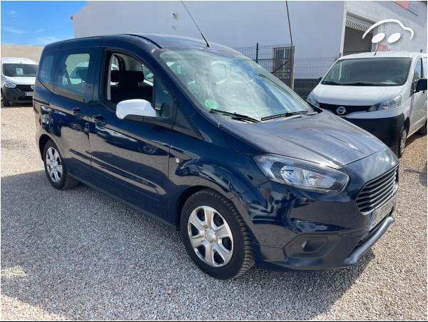 Ford Tourneo courier  4