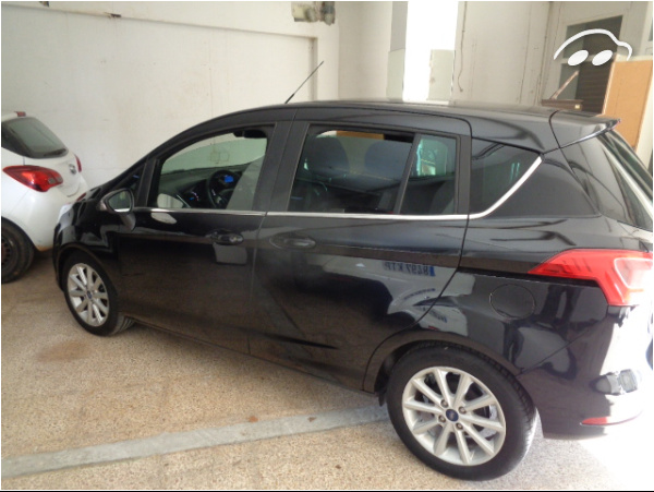 Ford B-max 1.0 TITANIUM 6