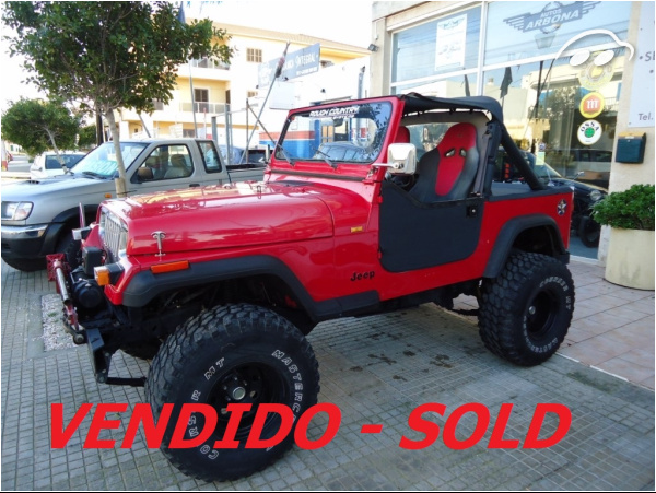 Jeep Wrangler YJ  4.0i  Soft Top 1