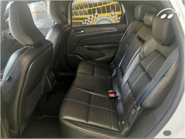 Renault Arkana ESPRIT ALPINE 1.3 TCE 160CV 5
