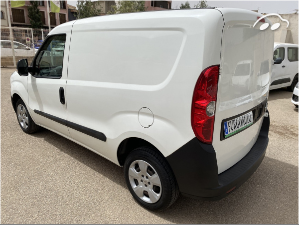 Opel Combo FURGÓN DIESEL 95 CV 3