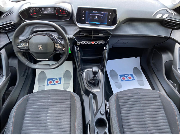 Peugeot 2008 1.2 ACTIVE 100 CV 7