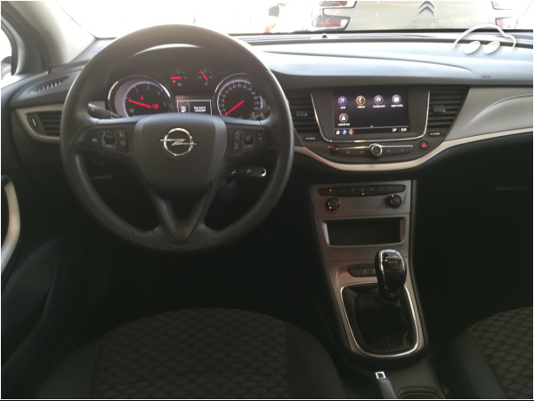 Opel Astra 1.5 SPORT TOURER 5