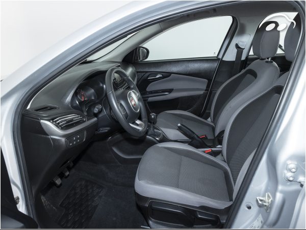 Fiat Tipo SEDAN EASY 1.4 95CV 10
