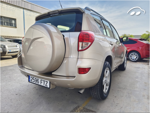 Toyota Rav4 2.2 5