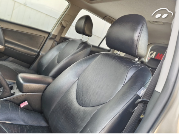 Toyota Rav4 2.2 12