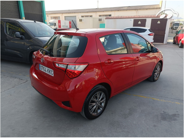 Toyota Yaris 1.0 6