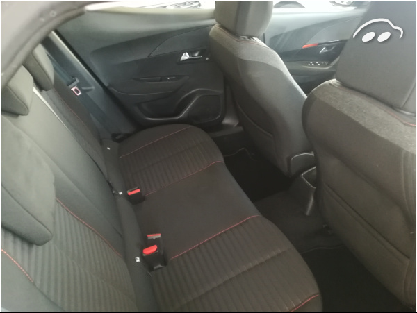 Peugeot 2008 1.5 7