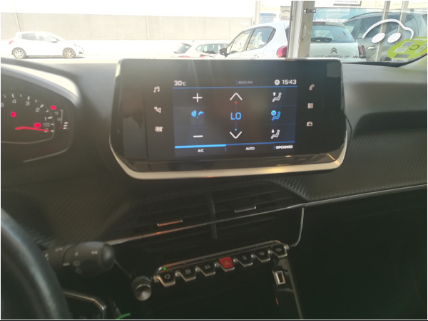 Peugeot 2008 1.5 8
