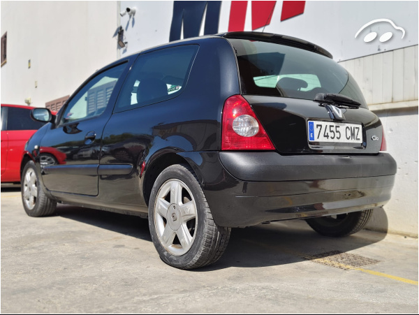 Renault Clio 1.4 7