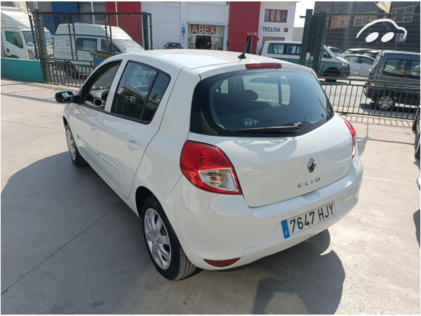 Renault Clio Yahoo 1.2 6