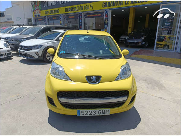 Peugeot 107 1.0 Urban 2