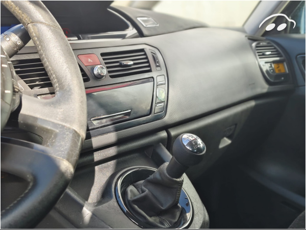 Citroen C4 Picasso 1.6 10