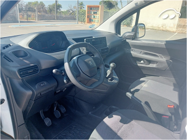 Peugeot Partner Pro Standard 600kg BlueHDi 55kW 3