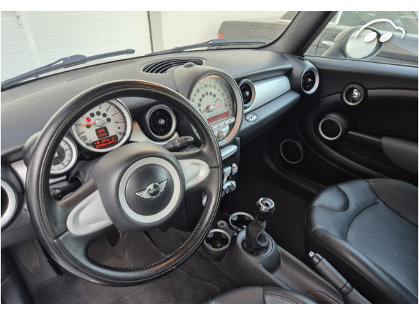Mini One Cabrio  4