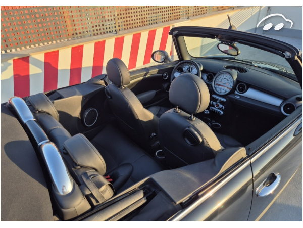 Mini One Cabrio  12