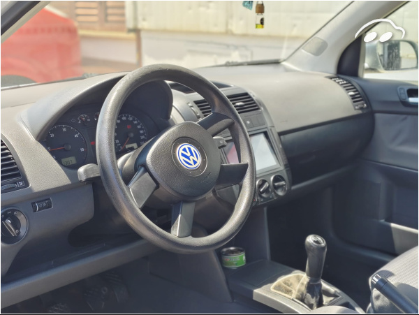 Volkswagen Polo 1.4 8