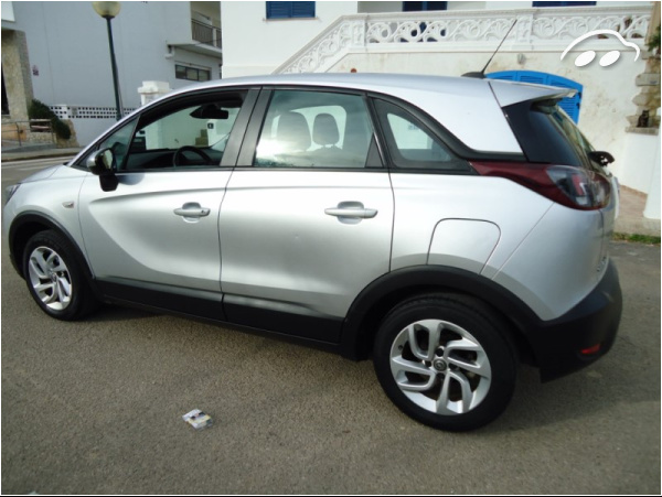 Opel Crossland X 1.2 cc T  Selective 5