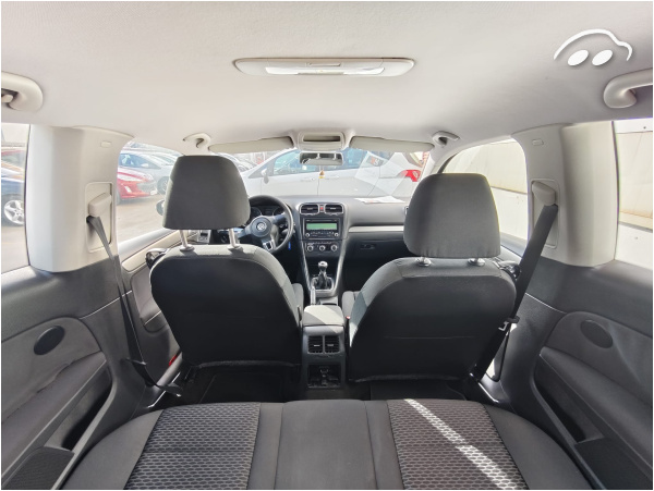 Volkswagen Golf 1.4 9