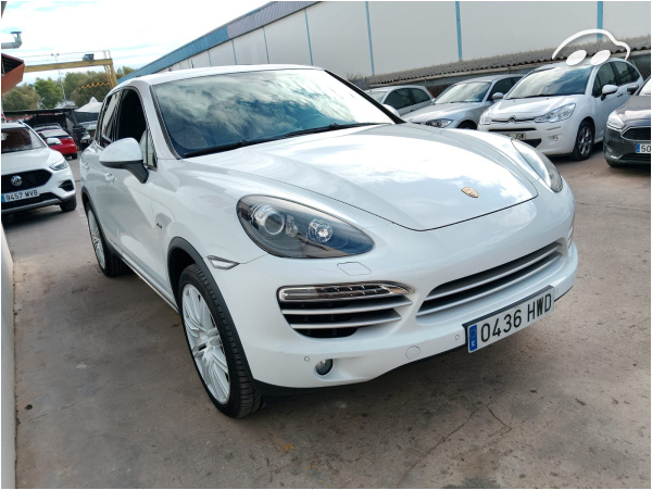 Porsche Cayenne 3.0 8