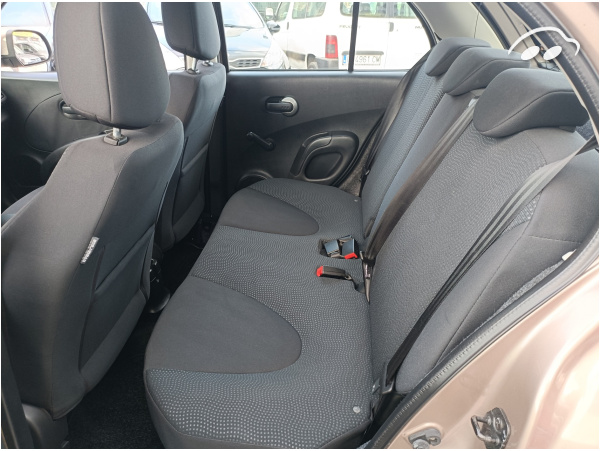 Nissan Micra 1.4 Acenta 10