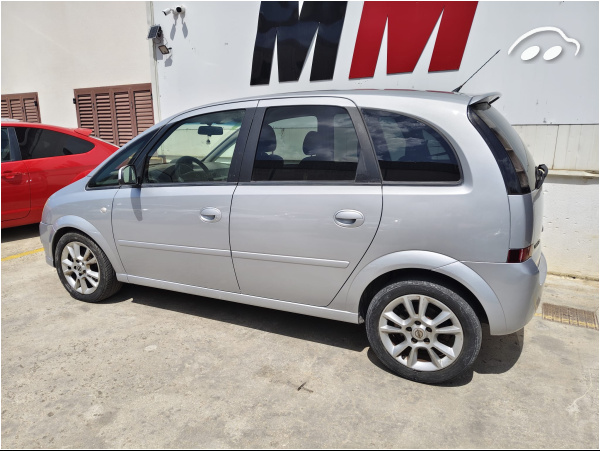 Opel Meriva 1.7 4