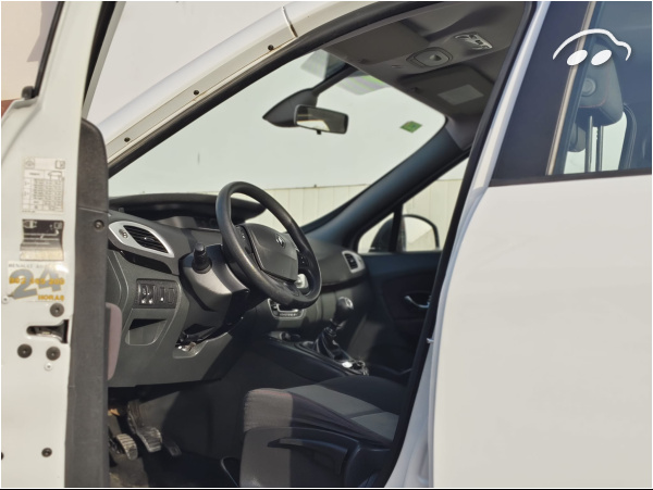Renault Megane Scenic 1.5 10