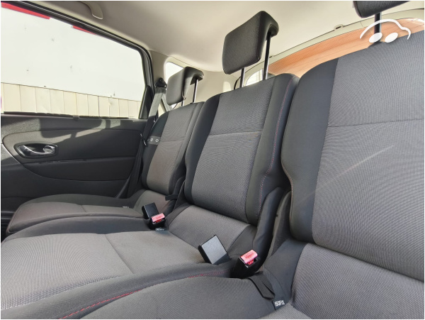 Renault Megane Scenic 1.5 8