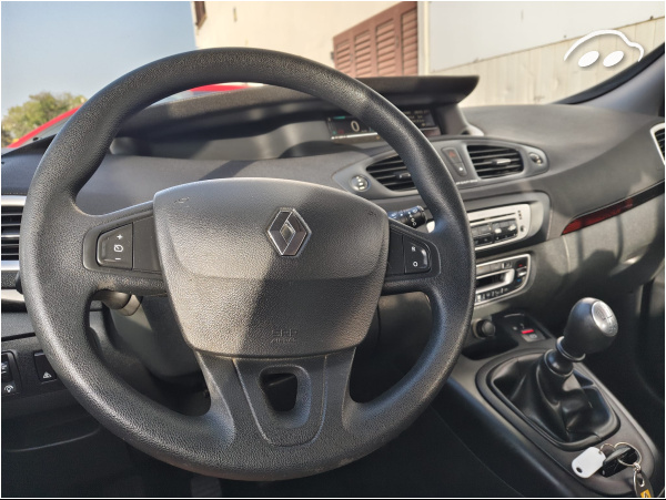 Renault Megane Scenic 1.5 12