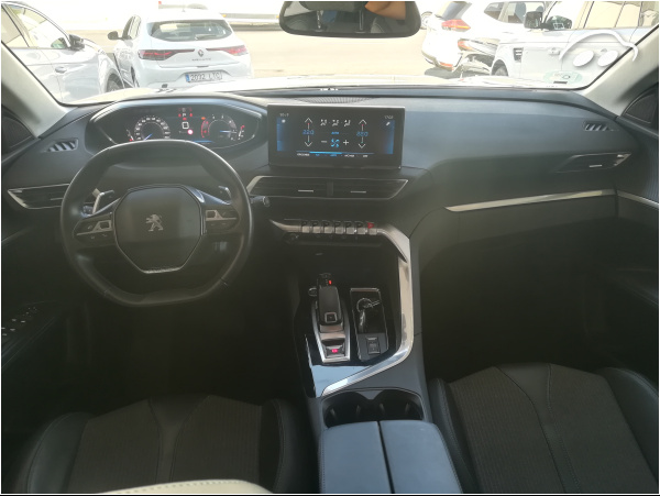 Peugeot 3008 SUV 1.5 5