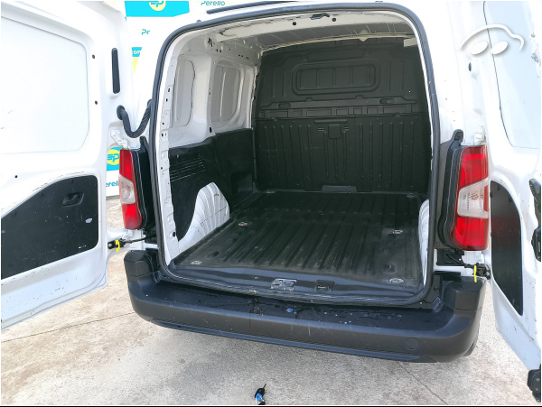 Peugeot Partner 1.5 BLUEHDI 100 CV FURGON 5