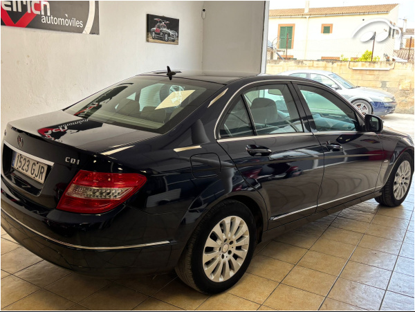 Mercedes-benz C 220  2