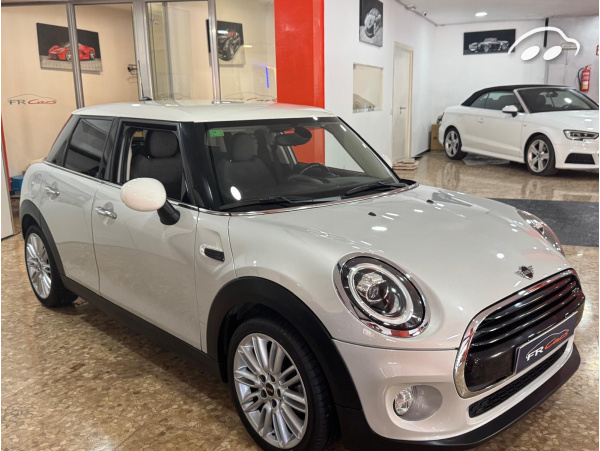Mini Cooper 5P AUTOMÁTICO  1