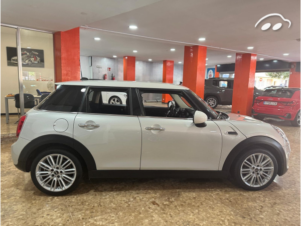 Mini Cooper 5P AUTOMÁTICO  5