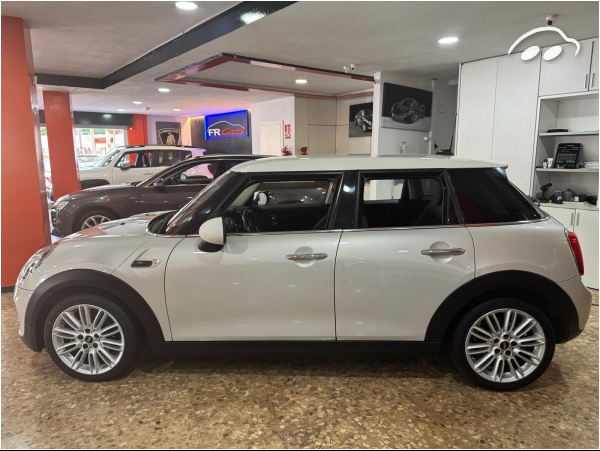 Mini Cooper 5P AUTOMÁTICO  4