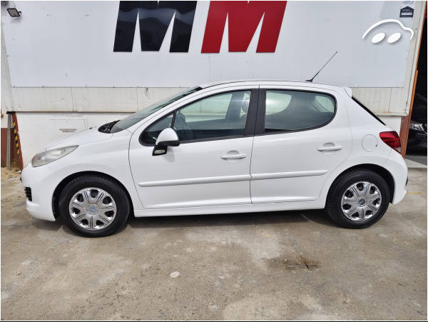 Peugeot 207 1.4 3
