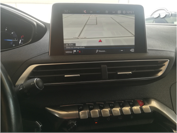 Peugeot 3008 1.5 8