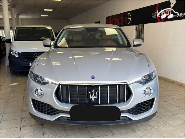 Maserati Levante  2