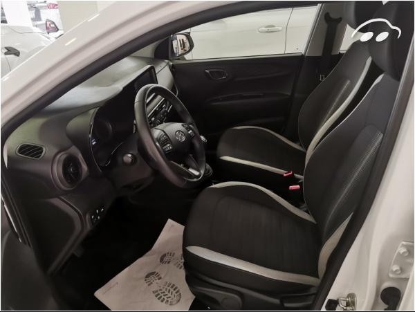 Hyundai i10 KLASS 1.0 65CV 3