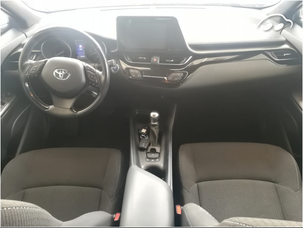 Toyota C-HR 1.8 5