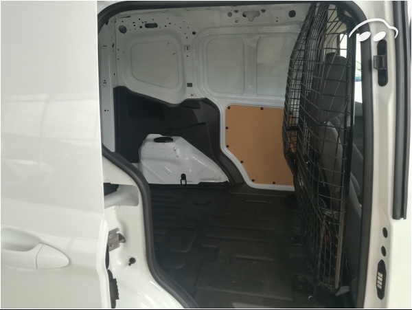 Ford Transit courier AMBIENTE 6