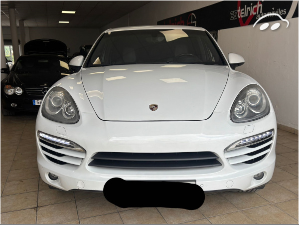 Porsche Cayenne  5